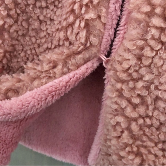 LOF Faux Fur Blush Pink Sherpa Style Vest One Size - Picture 3 of 7